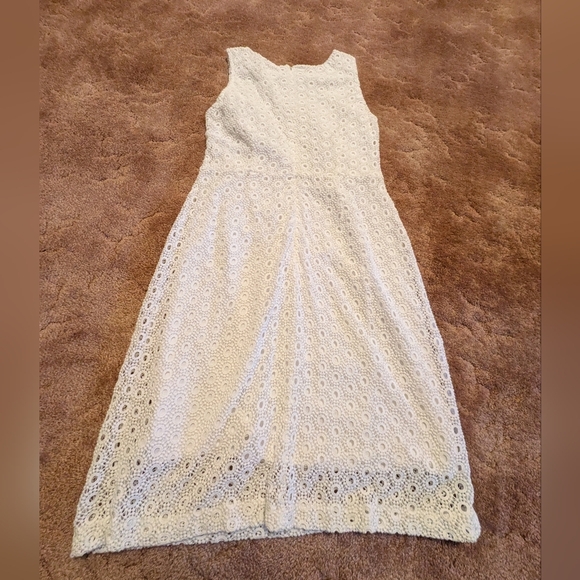 Garnet Hill White Eyelet Dress - Size 8 - Picture 7 of 7